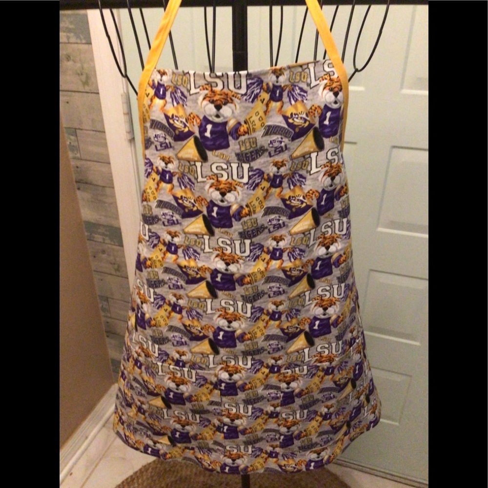 LSU Tigers all purpose apron